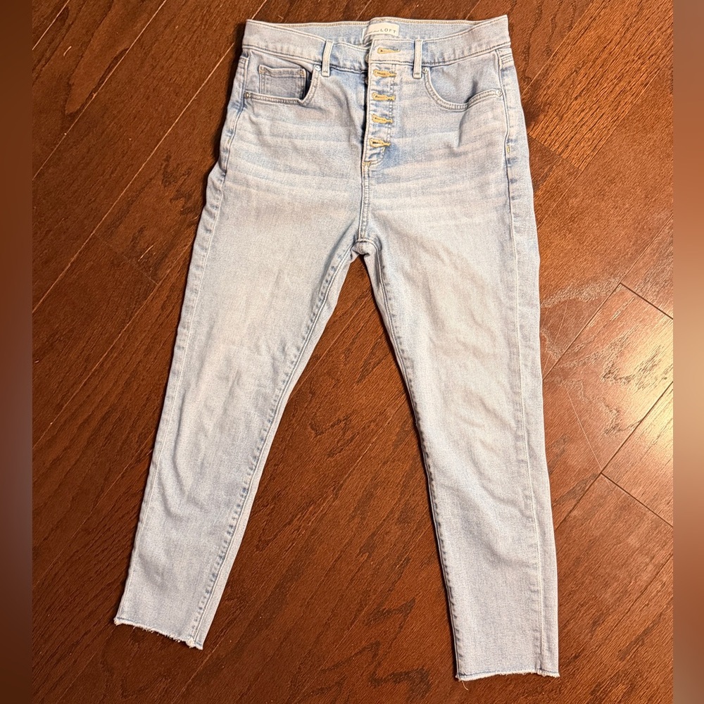 LOFT Light Wash Skinny Jeans